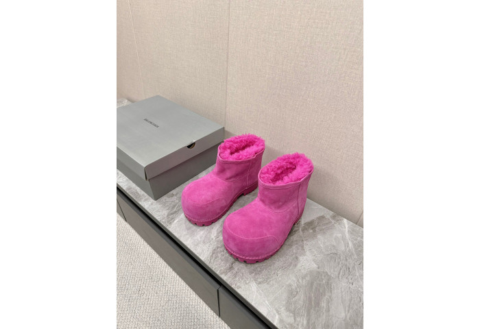 BALENCIAGA BOOT -17