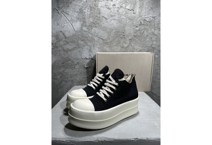 Rick Owen R000041