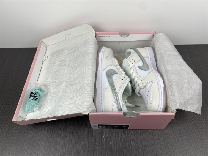 Di*m*nd s*pply co. x dunk low pro sb 