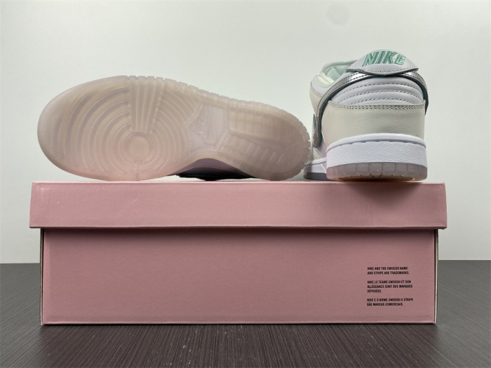 Di*m*nd s*pply co. x dunk low pro sb 