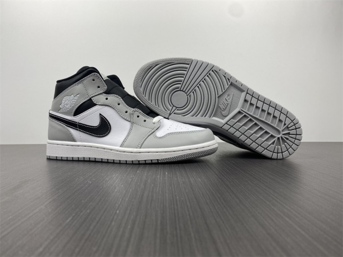 air jordan 1 mid “light smoke grey” 554724-078