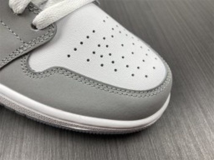 jordan 1 low wolf grey (w)- dc0774-105