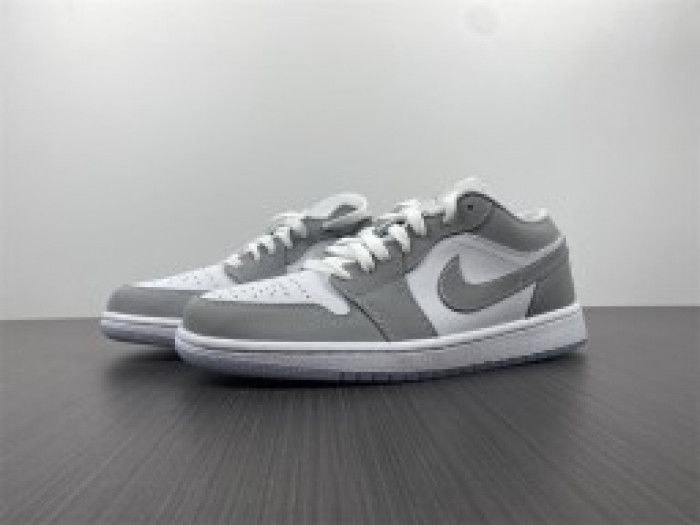 jordan 1 low wolf grey (w)- dc0774-105