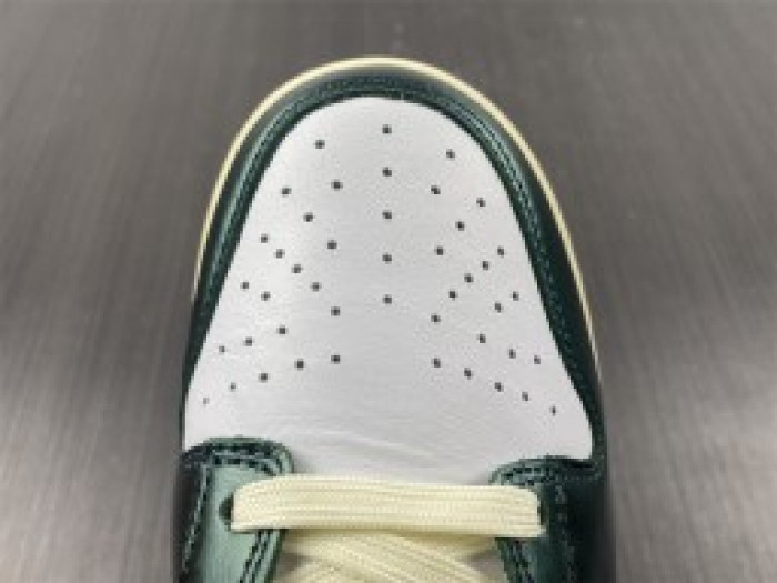 nike dunk low vintage green (w)-dq8580-100