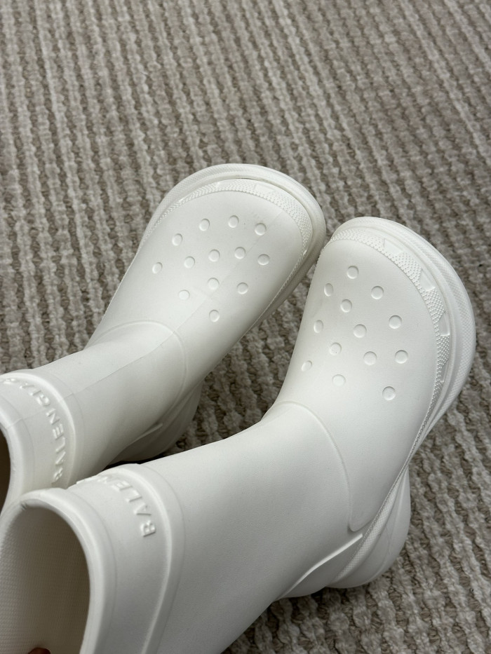 Ba*len*cia*ga boot -04