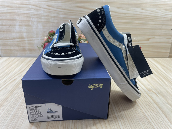 VANS-05