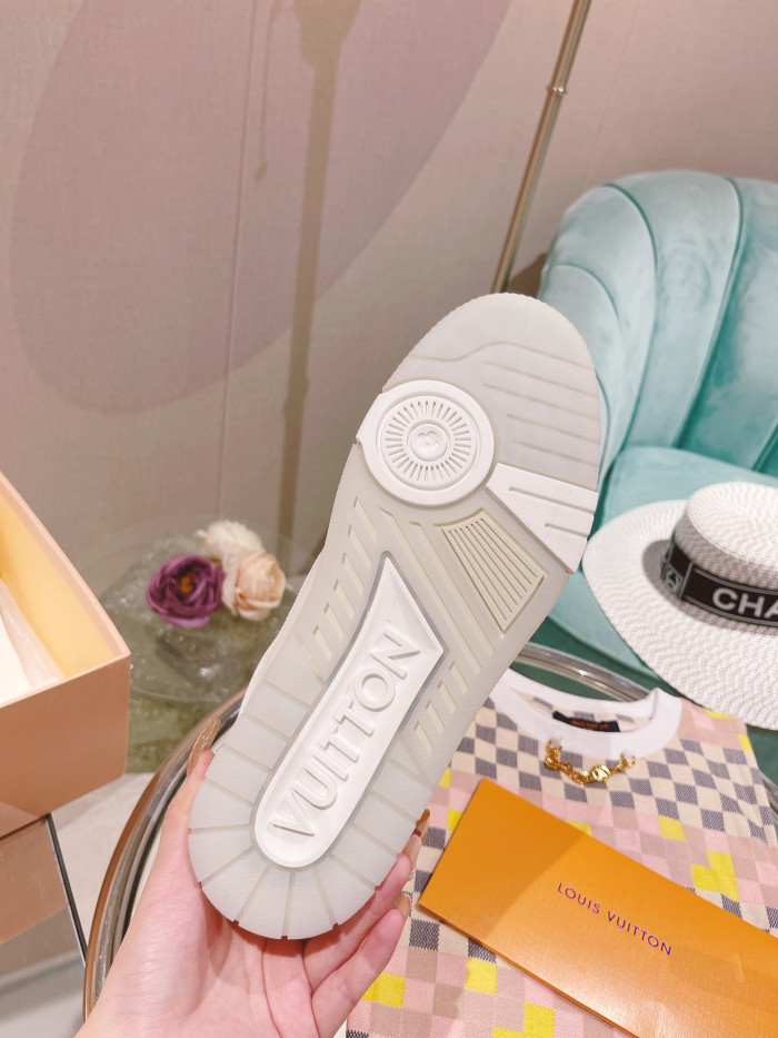 l&v snekaers l0000043