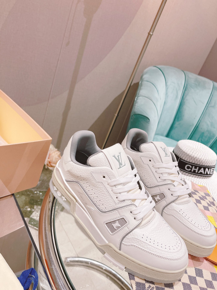 l&v snekaers l0000043