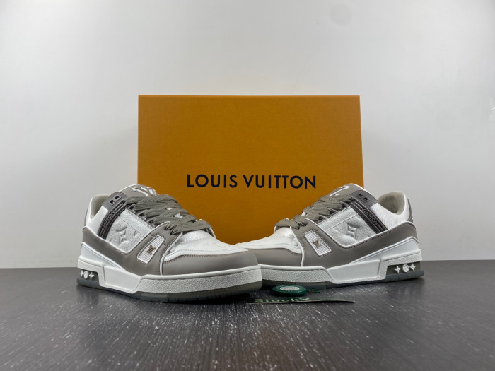 lv snekaers 90