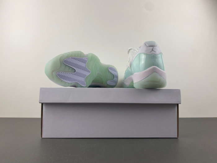 Jordan 11 Retro Low Igloo-AH7860-103