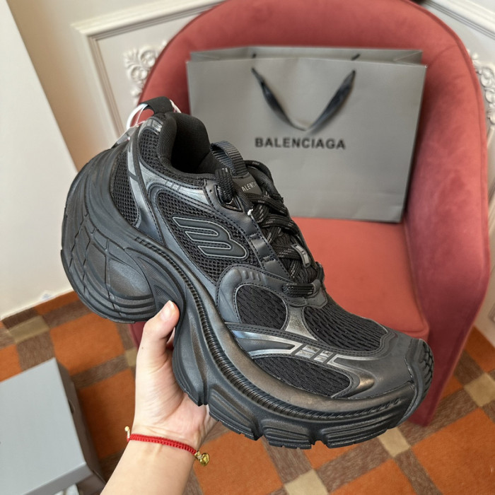 BALENCIAGA 40