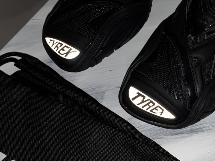 sneaker 5.0 20ss runway all black 617535 w2ta1 1000