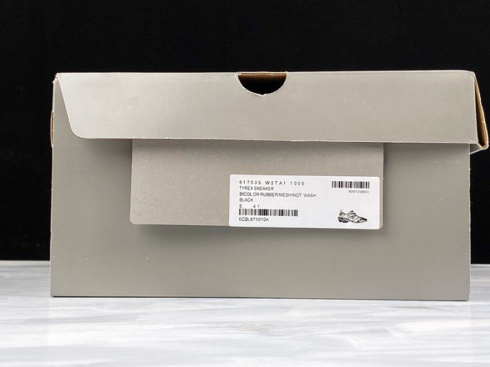 sneaker 5.0 20ss runway all black 617535 w2ta1 1000