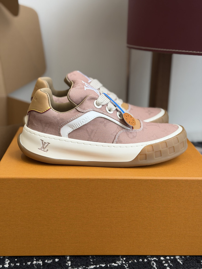 LV snekaers 297