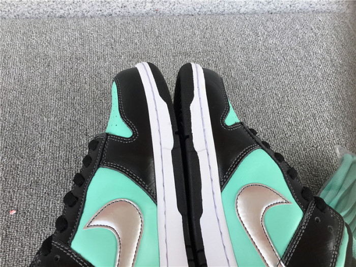 nike dunk sb low Di*m*nd s*pply 304292-402