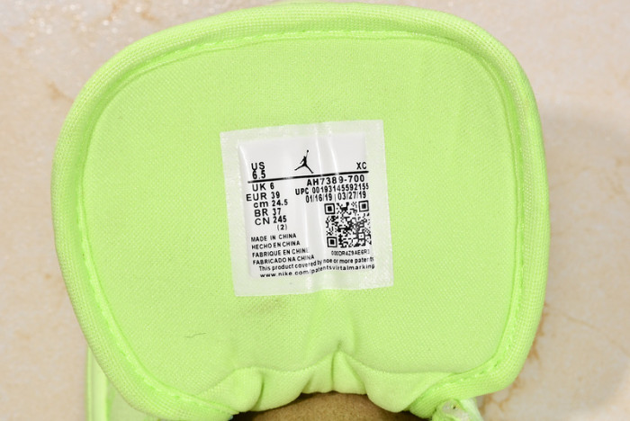 air jordan 1 retro high barely volt ah7389-700