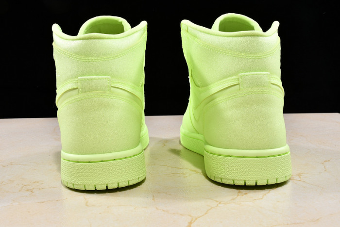 air jordan 1 retro high barely volt ah7389-700