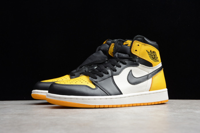 air jordan 1 yellow toe ar1020-700