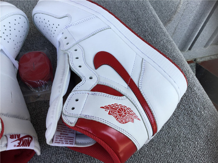 air jordan 1 retro high og “metallic red” 555088-103