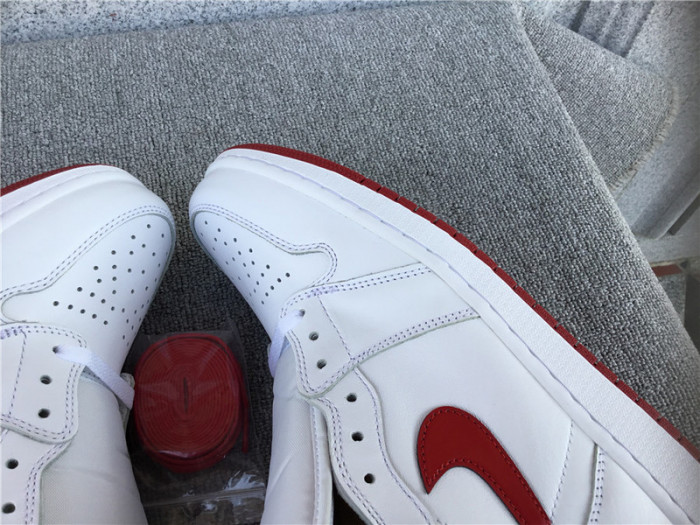 air jordan 1 retro high og “metallic red” 555088-103