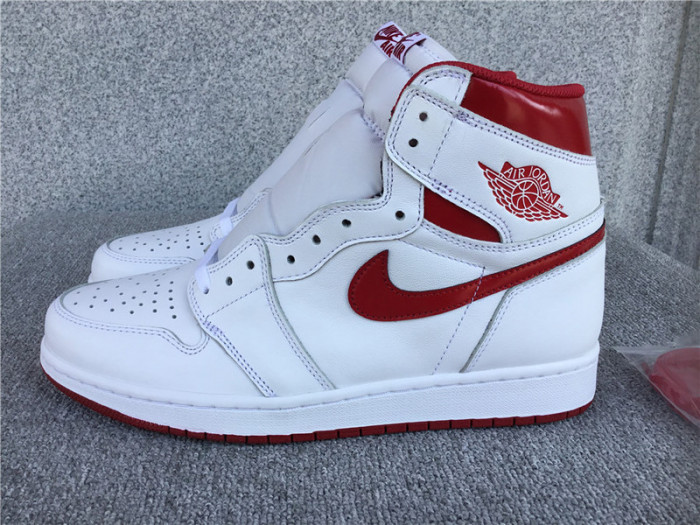 air jordan 1 retro high og “metallic red” 555088-103