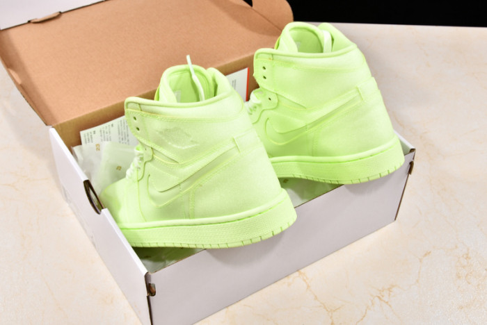 air jordan 1 retro high barely volt ah7389-700