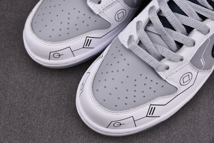 nike sb dunk low grey dark blue dd1768-400