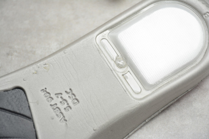 nike dunk low sb "strawberry cough" cw7093-601