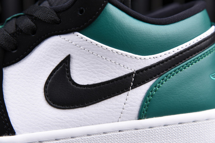 jordan 1 low mystic green 553558-113