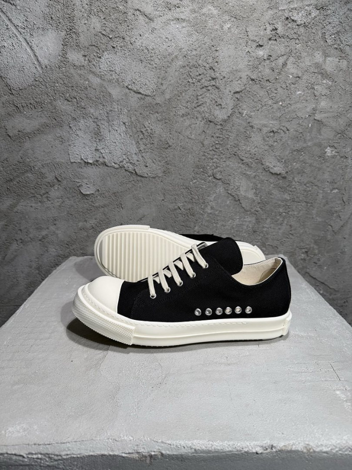 Rick Owen R0000122