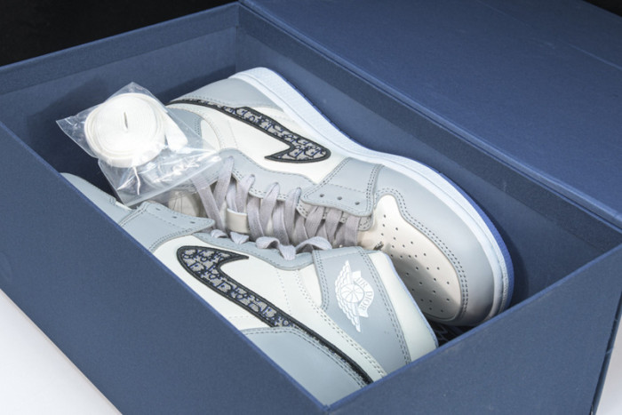 air jordan 1 high cn8007-002