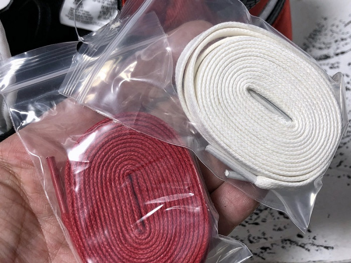 air jordan 1 satin black toe cd0461-016