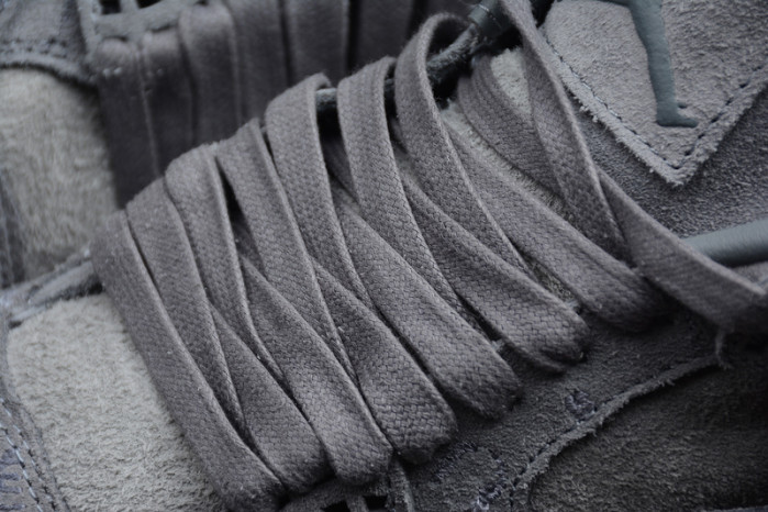 jordan 4 retro kaws-930155-003