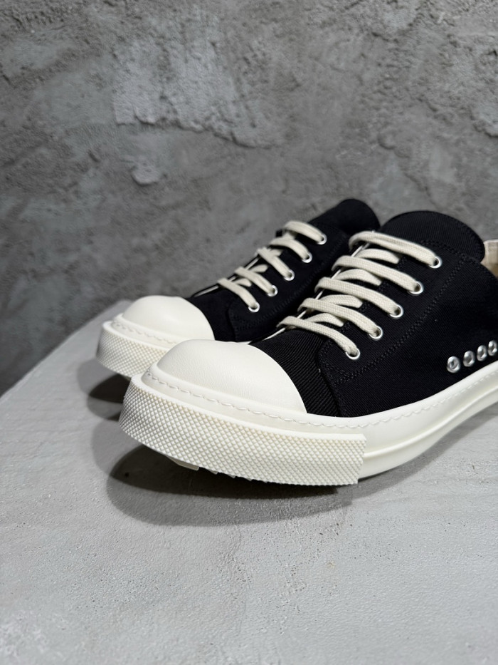 Rick Owen R0000122