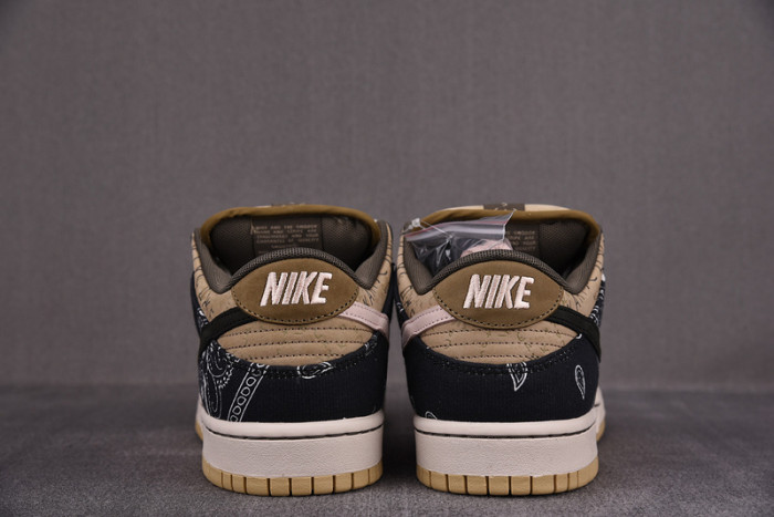 travis scott x nike sb dunk low ct5053-001