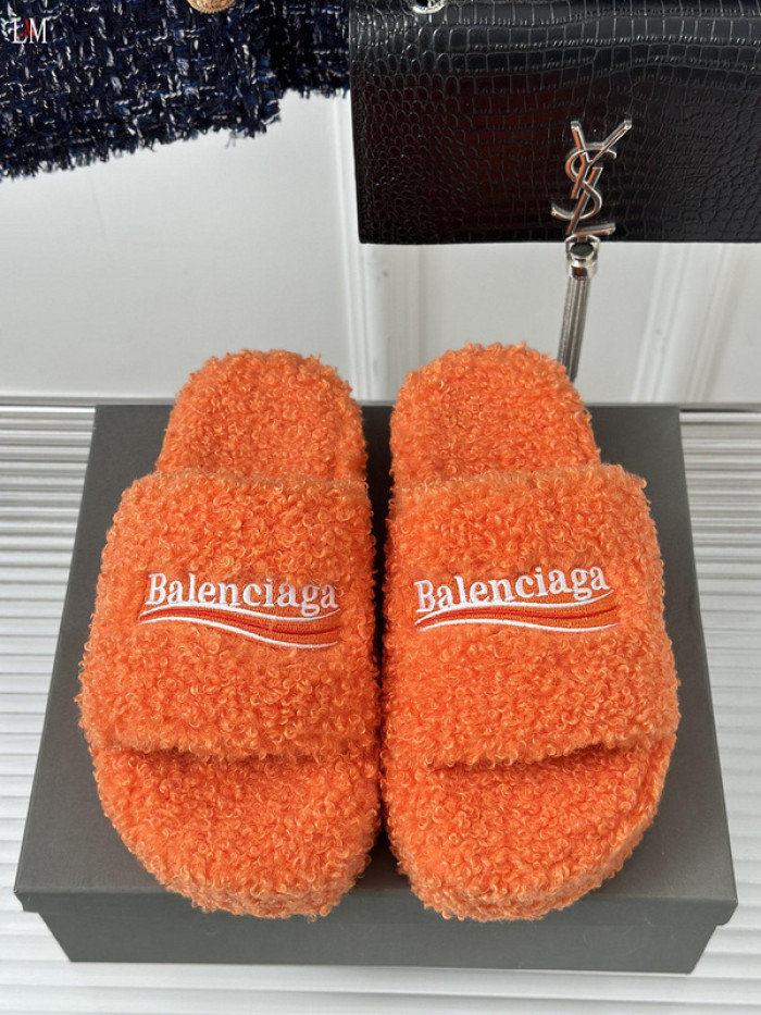 Balenciaga Sandal 22