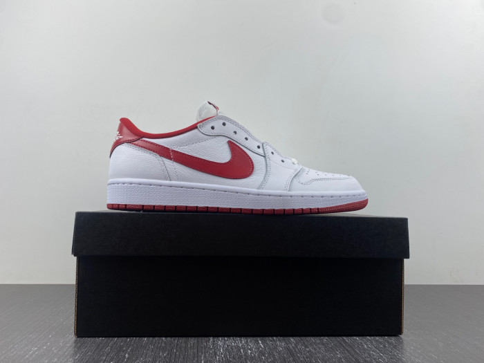 jordan 1 retro low white varsity red-705329-101