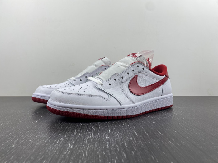 jordan 1 retro low white varsity red-705329-101