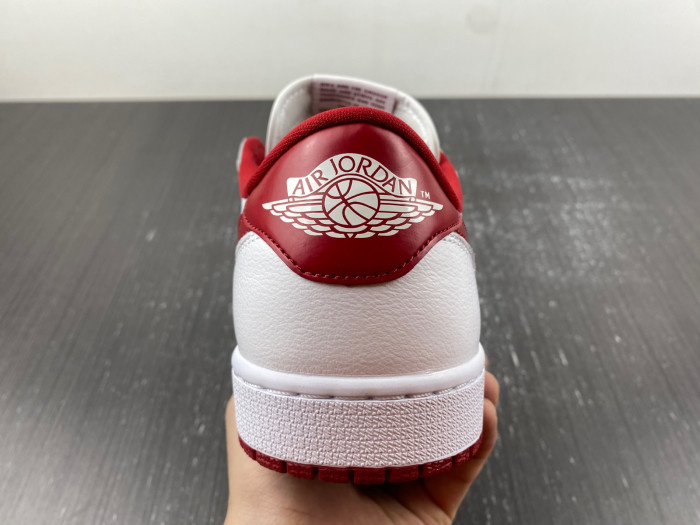 jordan 1 retro low white varsity red-705329-101