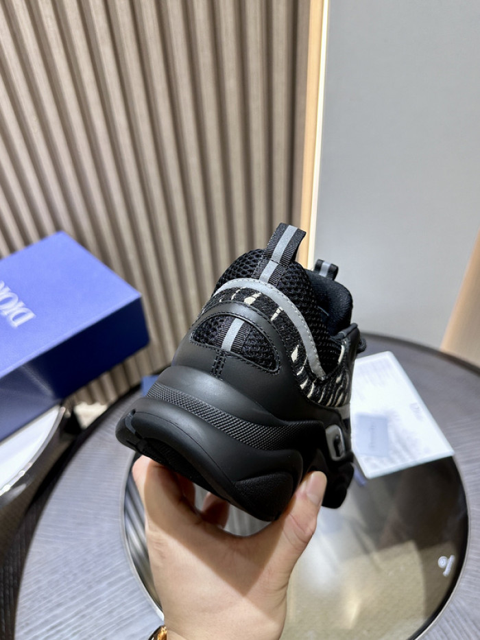 DIOR B22 SNEAKERS -29