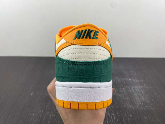 nike sb dunk low legion pine kumquat-304292-383