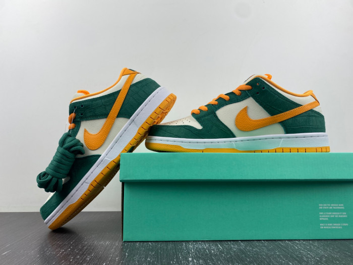 nike sb dunk low legion pine kumquat-304292-383