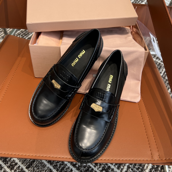 g**i loafer-loafer 0011