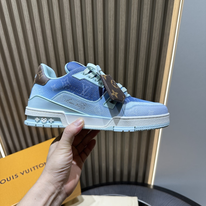 LV snekaers 279