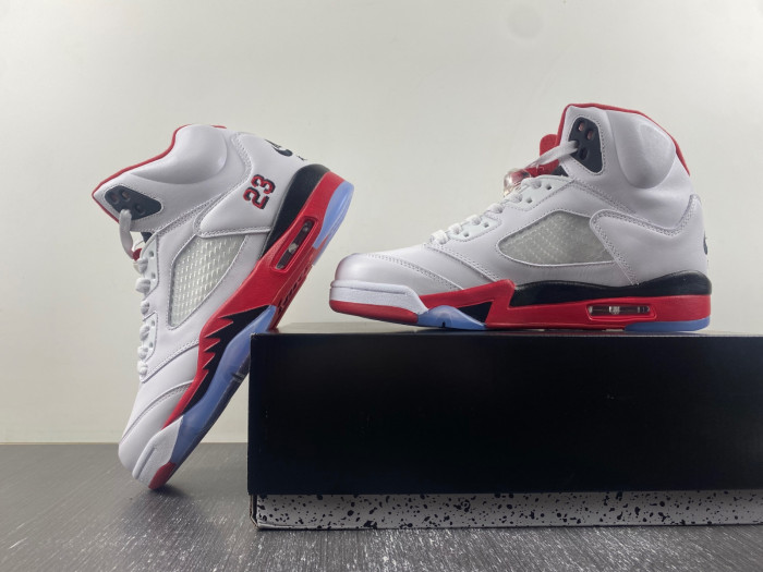 jordan 5 retro fire red black tongue -136027-120