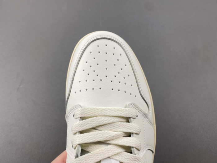 Air Jordan 1 Low -DC0774-134