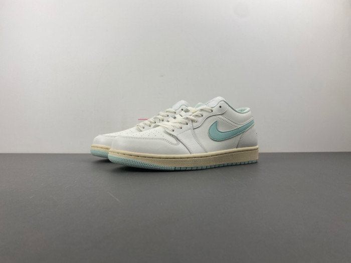 Air Jordan 1 Low -DC0774-134