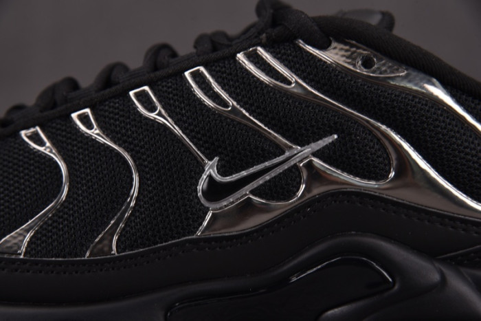NK Air Max Plus SE Black Chrome-HJ9743-001