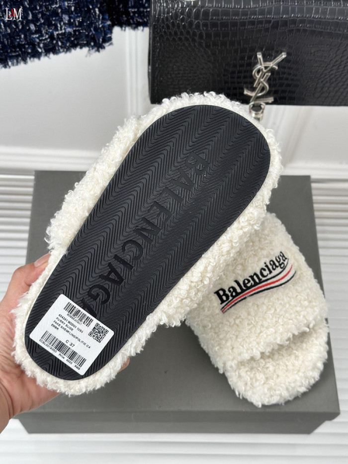 Balenciaga Sandal 16