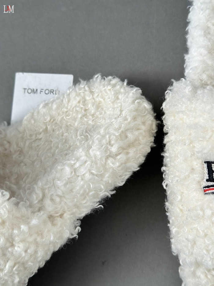 Balenciaga Sandal 16